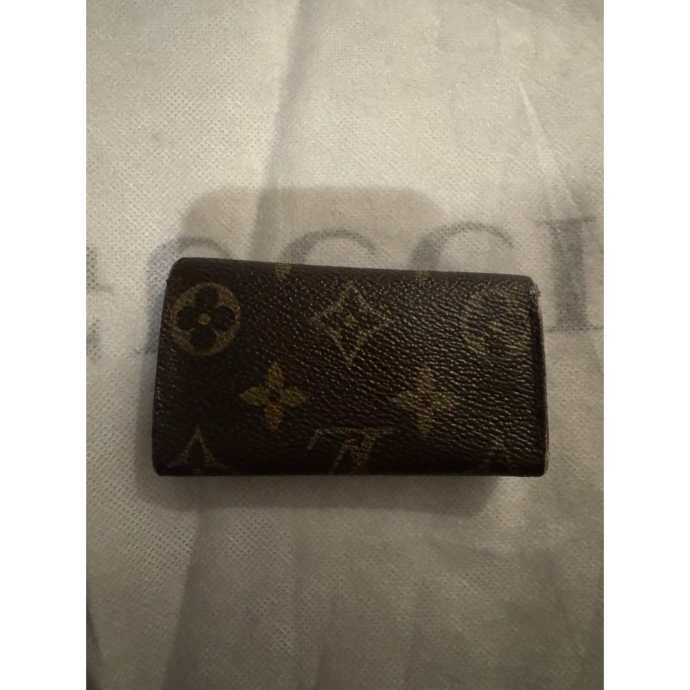 Authentic Vintage Louis Vuitton Monogram 4 Key Holder Case Made in France - Picture 10 of 11